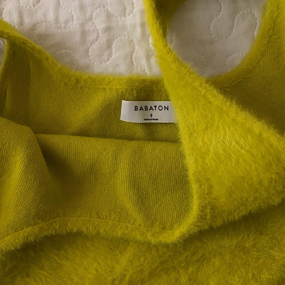 Aritzia fuzzy sculpt knit tank - Picture 3 of 5